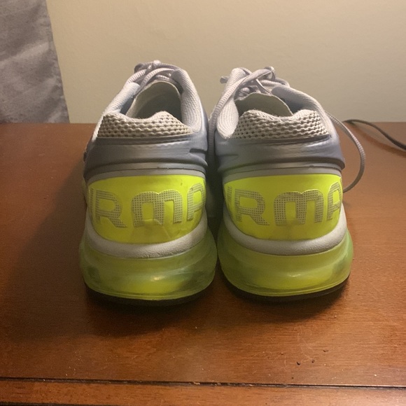 Nike Air Max - Picture 3 of 5